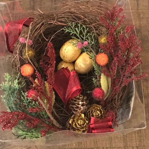 Legend of the Christmas Tree Bird Nest Christmas Decor Tradition Floral Ribbon - Picture 1 of 10